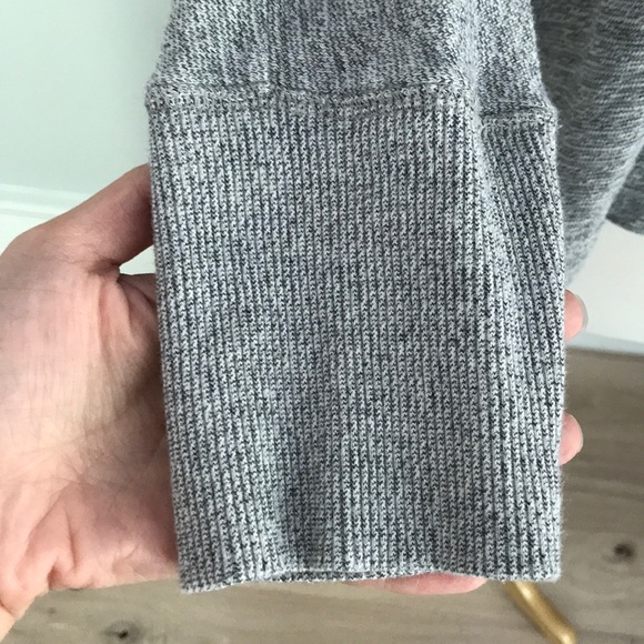 BANANA REPUBLIC | GREY OVERSIZED TURTLENECK - Picture 8 of 8